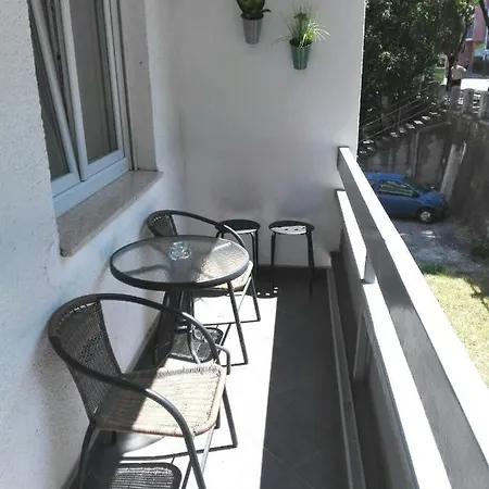 Marbrillo Apartment *